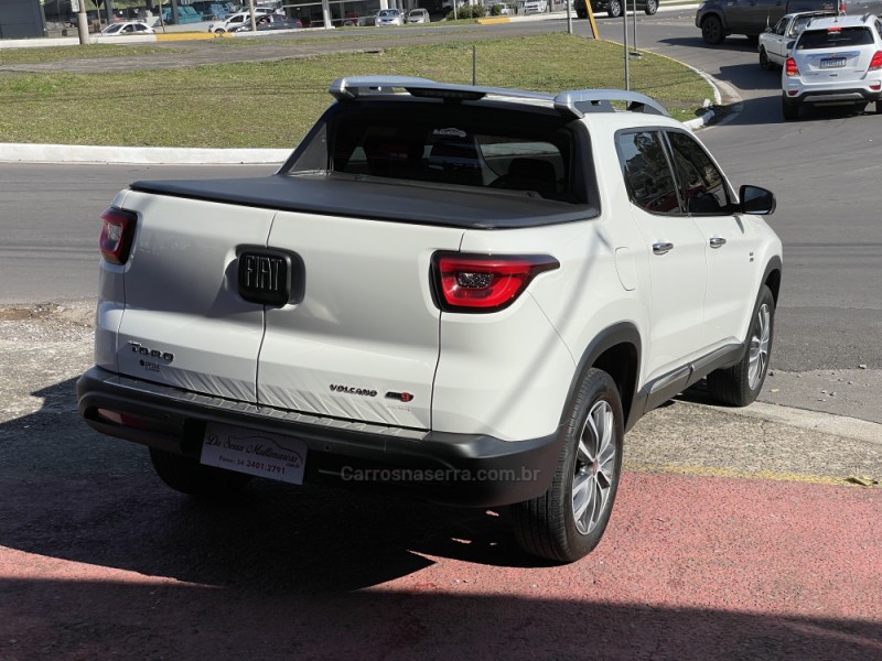 TORO 2.0 16V TURBO DIESEL VOLCANO 4WD AUTOMÁTICO - 2021 - FARROUPILHA