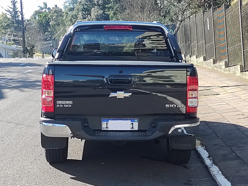 S10 2.5 LTZ 4X4 CD 16V FLEX 4P MANUAL - 2015 - FARROUPILHA