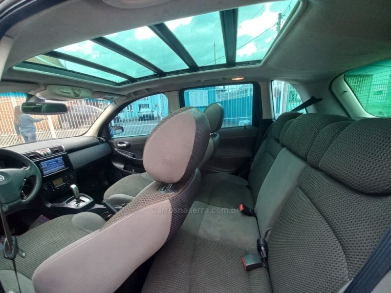 STILO 1.8 MPI SPORTING 8V FLEX 4P MANUAL - 2010 - VACARIA