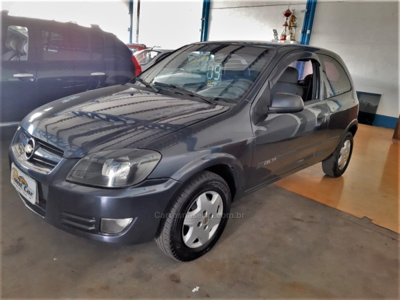 CELTA 1.0 MPFI SPIRIT 8V FLEX 2P MANUAL - 2009 - VACARIA