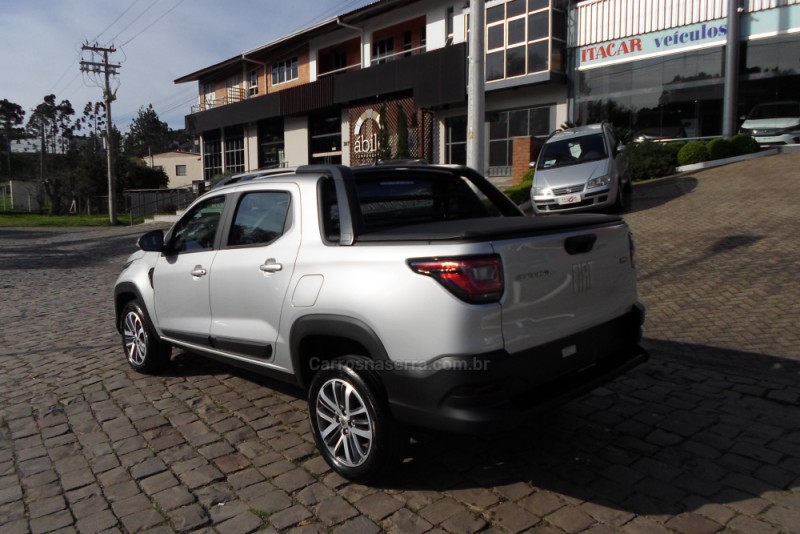 STRADA 1.3 VOLCANO CD 8V FLEX 4P MANUAL - 2023 - FLORES DA CUNHA