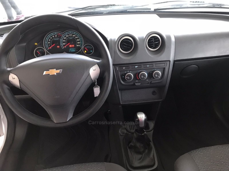 CELTA 1.0 MPFI LT 8V FLEX 4P MANUAL - 2015 - BENTO GONçALVES