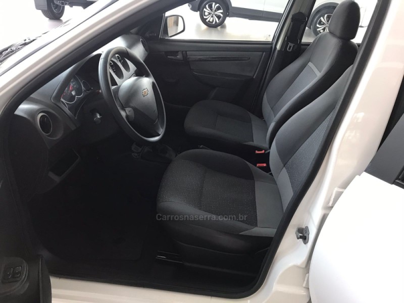 CELTA 1.0 MPFI LT 8V FLEX 4P MANUAL - 2015 - BENTO GONçALVES