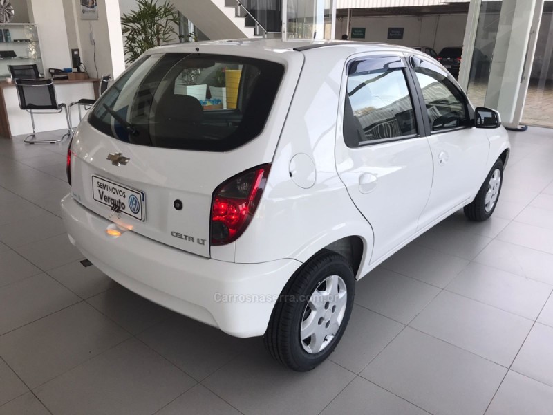 CELTA 1.0 MPFI LT 8V FLEX 4P MANUAL - 2015 - BENTO GONçALVES