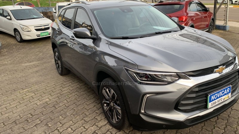 TRACKER 1.0 12V PREMIER TURBO FLEX 4P AUTOMÁTICO - 2022 - FARROUPILHA