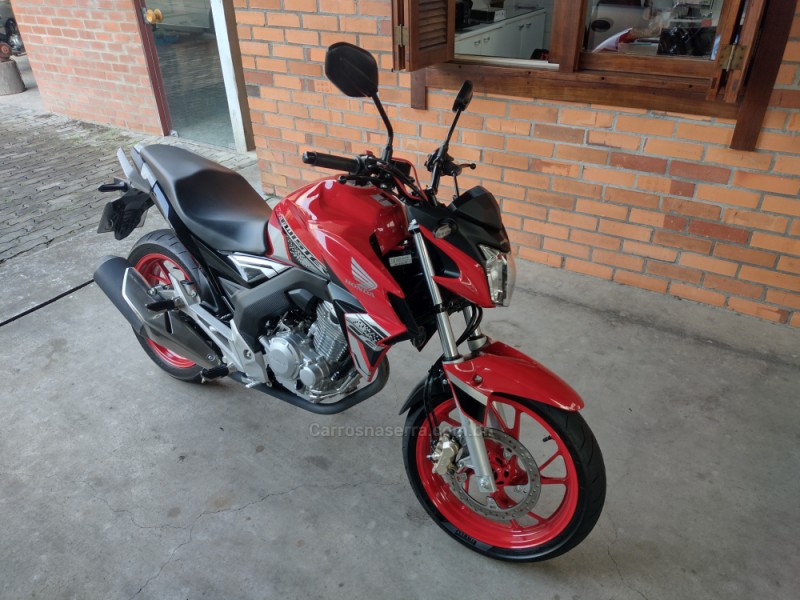 cb 250f twister cbs 2021 garibaldi