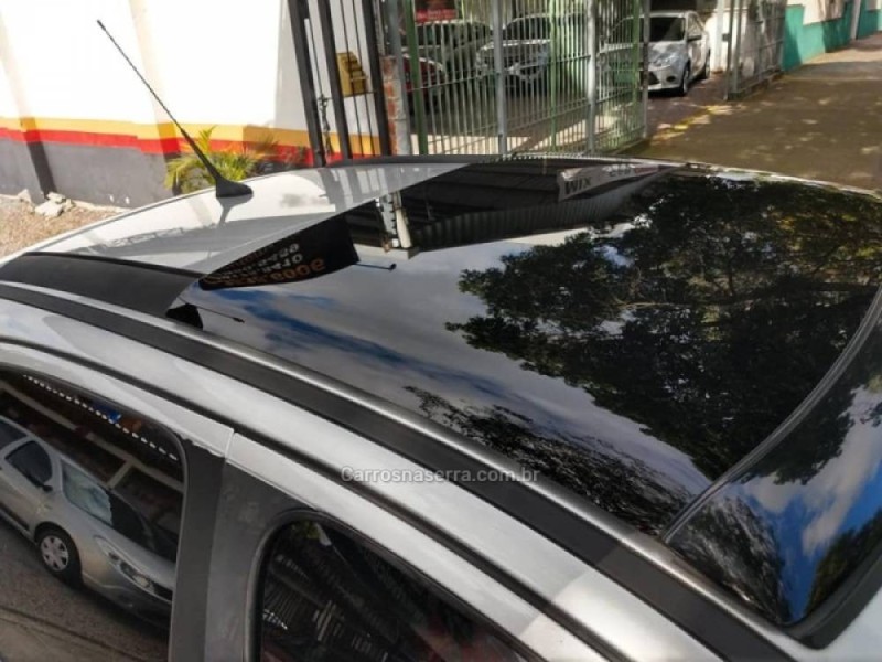 207 1.4 QUIKSILVER 8V FLEX 4P MANUAL - 2011 - CAXIAS DO SUL