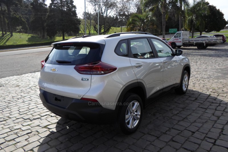 TRACKER 1.0 12V LT TURBO FLEX 4P AUTOMÁTICO - 2023 - FLORES DA CUNHA