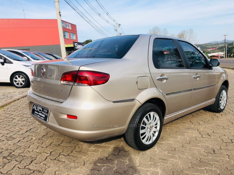 SIENA 1.0 MPI EL 8V FLEX 4P MANUAL - 2011 - DOIS IRMãOS