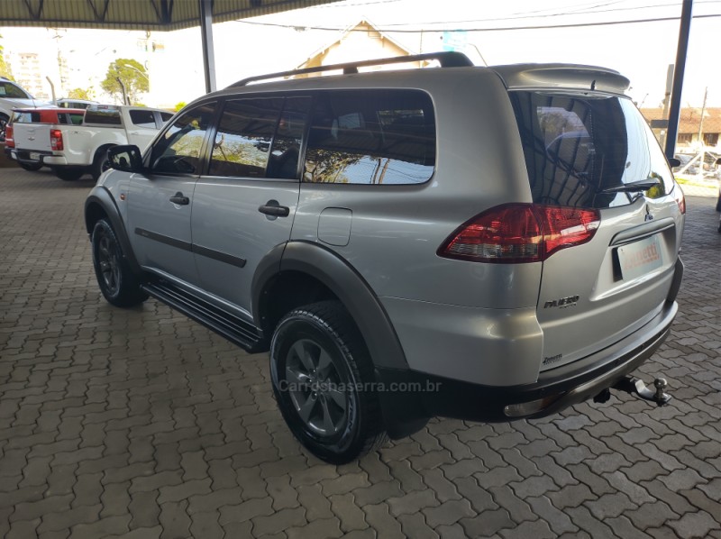 PAJERO 3.2 OUTDOOR 4X4 5 LUGARES 16V TURBO INTERCOOLER DIESEL 4P AUTOMÁTICO - 2017 - BENTO GONçALVES