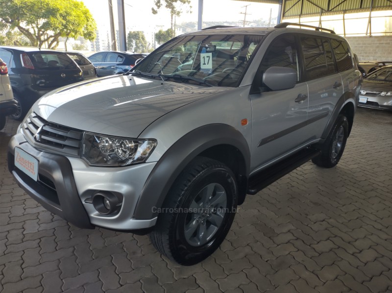 PAJERO 3.2 OUTDOOR 4X4 5 LUGARES 16V TURBO INTERCOOLER DIESEL 4P AUTOMÁTICO - 2017 - BENTO GONçALVES