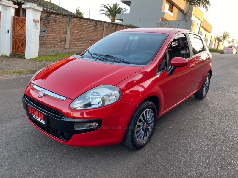 PUNTO 1.4 ATTRACTIVE 8V FLEX 4P MANUAL