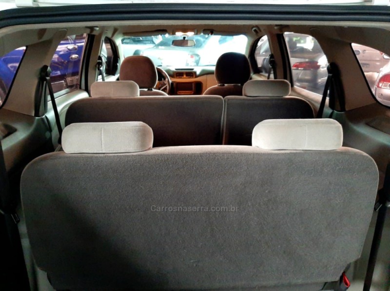 SPIN 1.8 LTZ 8V FLEX 4P MANUAL - 2015 - CAXIAS DO SUL