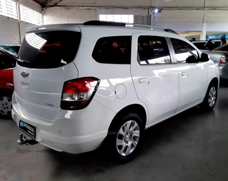 SPIN 1.8 LTZ 8V FLEX 4P MANUAL - 2015 - CAXIAS DO SUL
