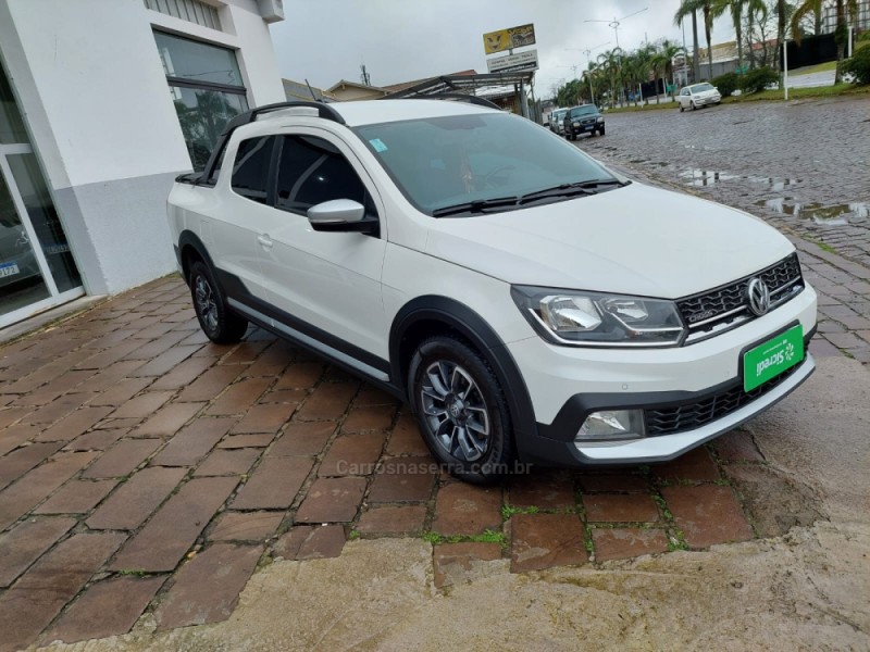 SAVEIRO 1.6 CROSS CD 16V FLEX 2P MANUAL - 2017 - VERANóPOLIS