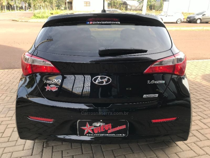 HB20 1.6 PREMIUM 16V FLEX 4P AUTOMÁTICO - 2014 - TEUTôNIA