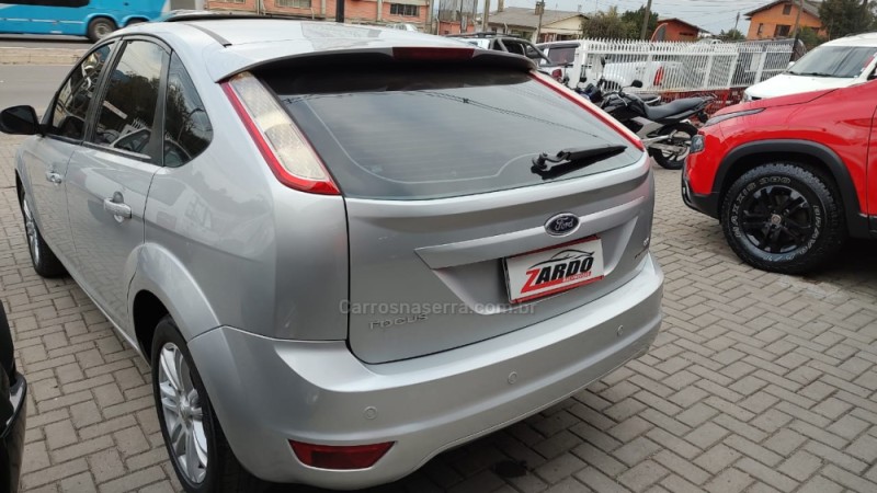 FOCUS 2.0 GHIA 16V FLEX 4P AUTOMÁTICO - 2009 - CAXIAS DO SUL