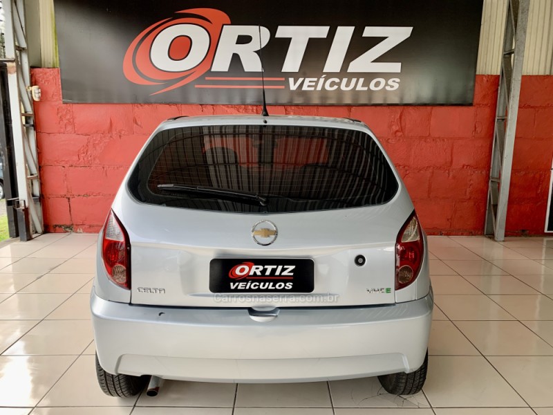 CELTA 1.0 MPFI LT 8V FLEX 4P MANUAL - 2010 - CAXIAS DO SUL