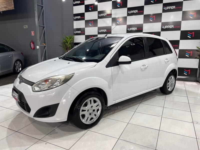 FIESTA 1.6 MPI 8V GASOLINA 4P MANUAL - 2013 - PORTãO
