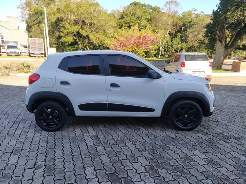 KWID 1.0 12V SCE FLEX ZEN MANUAL - 2019 - MORRO REUTER
