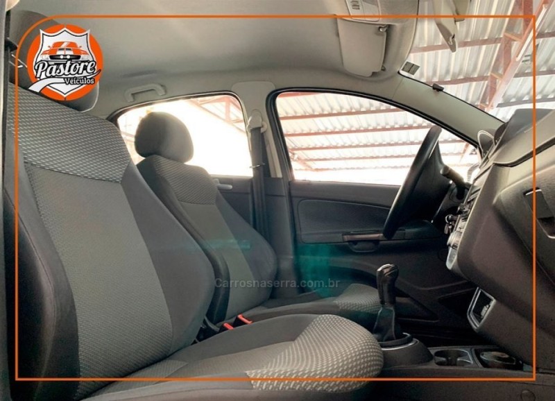 GOL 1.0 MI TREND 8V FLEX 4P MANUAL - 2012 - VACARIA