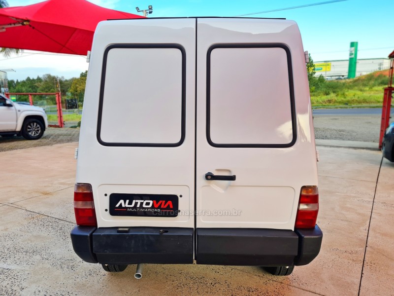 FIORINO 1.3 FURGÃO 8V GASOLINA 2P MANUAL - 2013 - SAPIRANGA
