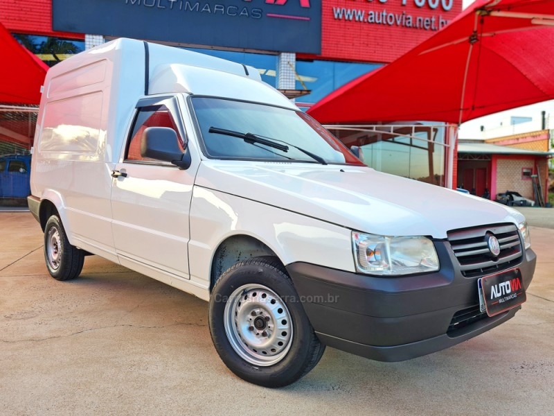 FIORINO 1.3 FURGÃO 8V GASOLINA 2P MANUAL - 2013 - SAPIRANGA
