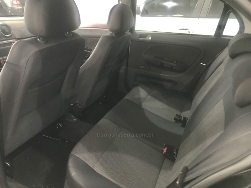 GOL 1.6 MI 8V FLEX 4P MANUAL G.VI - 2013 - PASSO FUNDO