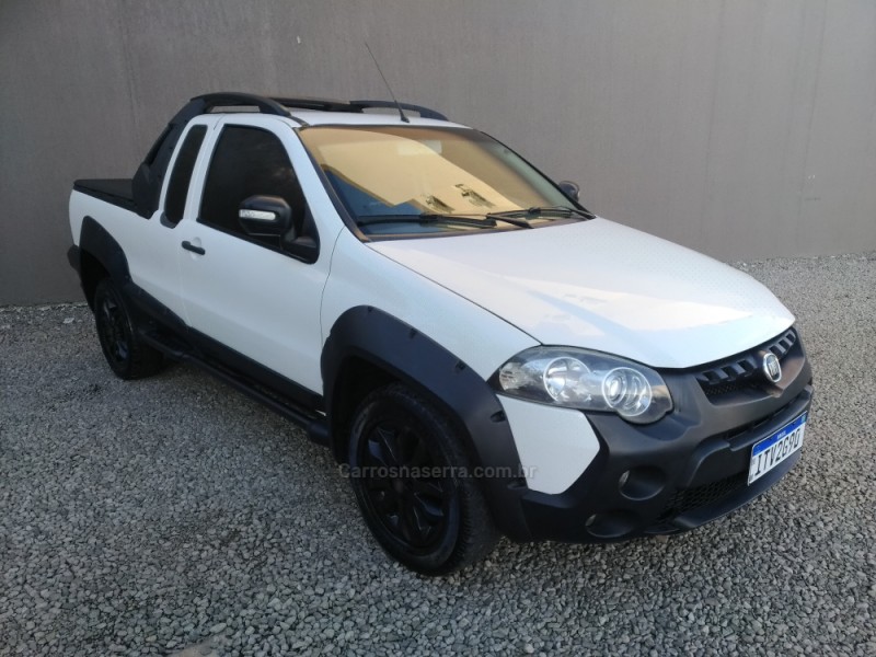 STRADA 1.8 MPI ADVENTURE LOCKER CE 16V FLEX 2P MANUAL - 2013 - FLORES DA CUNHA