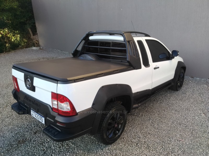 STRADA 1.8 MPI ADVENTURE LOCKER CE 16V FLEX 2P MANUAL - 2013 - FLORES DA CUNHA