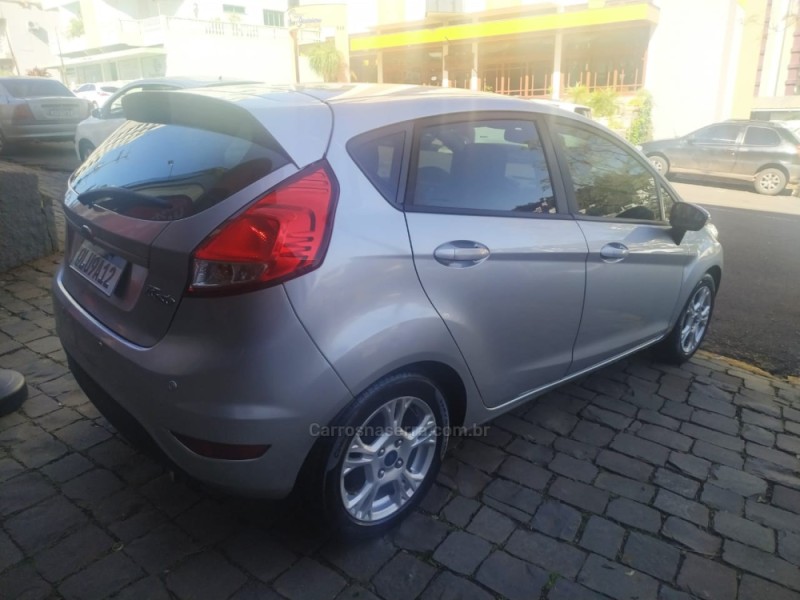 FIESTA 1.5 S HATCH 16V FLEX 4P MANUAL - 2015 - MARAU