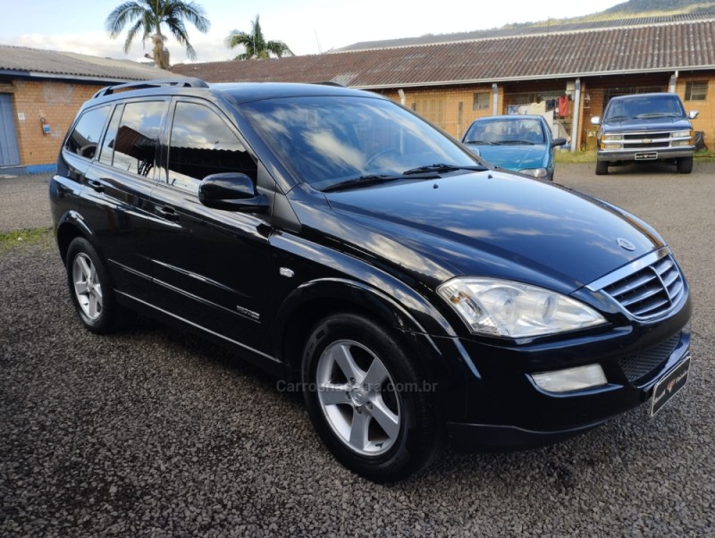 KYRON 2.0 XDI 200KY 4X4 16V TURBO INTERCOOLER DIESEL 4P AUTOMÁTICO - 2010 - IGREJINHA