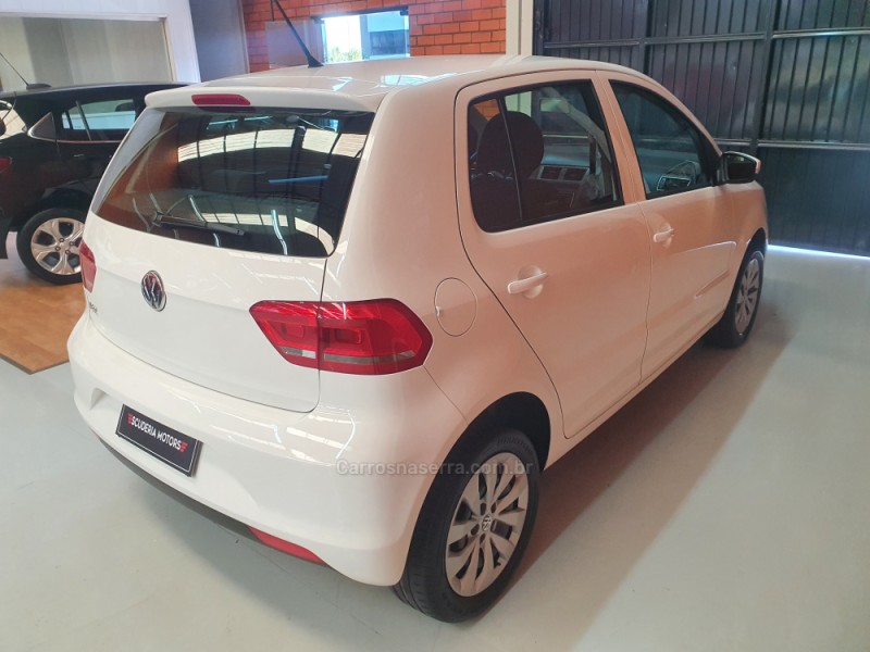 FOX 1.0 MI COMFORTLINE 8V FLEX 4P MANUAL - 2017 - BENTO GONçALVES