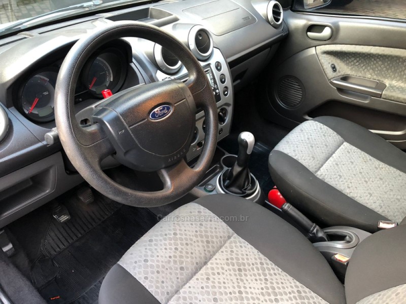 FIESTA 1.6 MPI CLASS HATCH 8V FLEX 4P MANUAL - 2013 - FELIZ