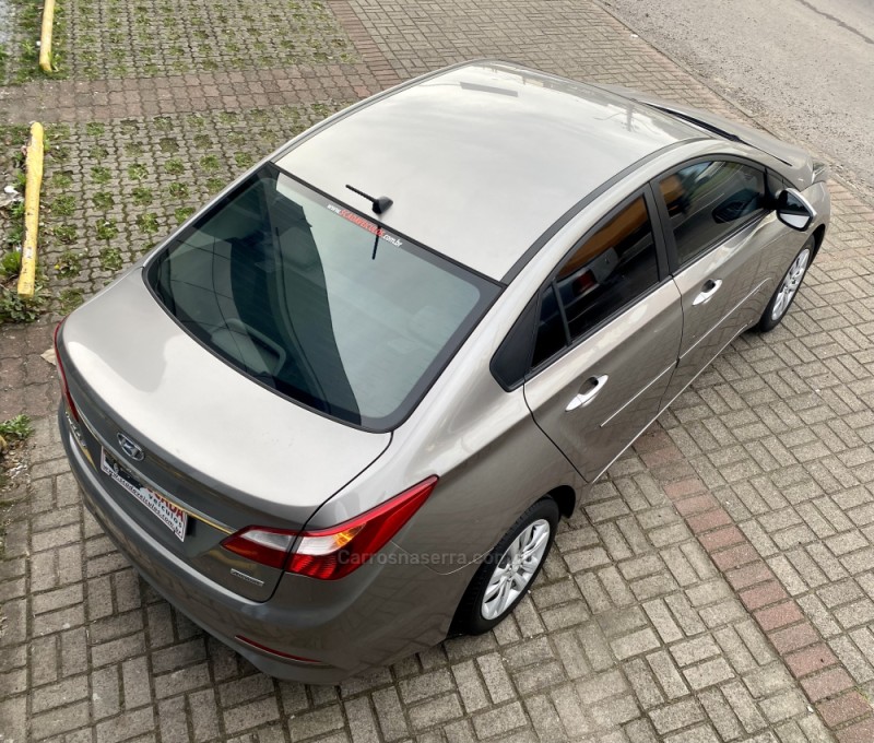 HB20S 1.6 COMFORT PLUS 16V FLEX 4P MANUAL - 2018 - CAXIAS DO SUL
