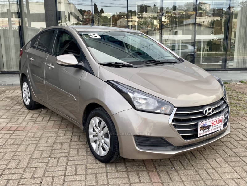 HB20S 1.6 COMFORT PLUS 16V FLEX 4P MANUAL - 2018 - CAXIAS DO SUL