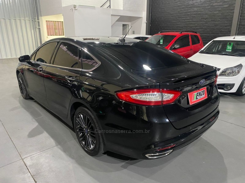 FUSION 2.0 TITANIUM GTDI ECOBOOST FWD GASOLINA 4P AUTOMÁTICO - 2013 - CAXIAS DO SUL