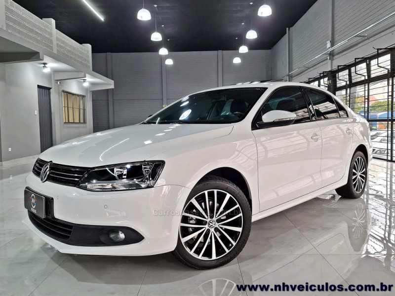 JETTA 2.0 COMFORTLINE FLEX 4P TIPTRONIC