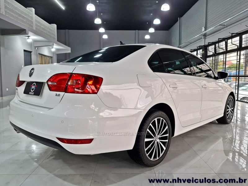 JETTA 2.0 COMFORTLINE FLEX 4P TIPTRONIC - 2014 - NOVO HAMBURGO