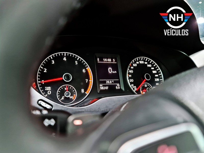 JETTA 2.0 COMFORTLINE FLEX 4P TIPTRONIC - 2014 - NOVO HAMBURGO