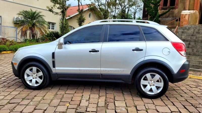 CAPTIVA 2.4 FWD SPORT 16V GASOLINA 4P AUTOMÁTICO - 2011 - IVOTI