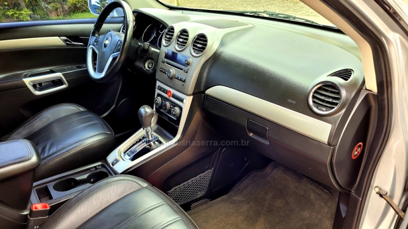 CAPTIVA 2.4 FWD SPORT 16V GASOLINA 4P AUTOMÁTICO - 2011 - IVOTI