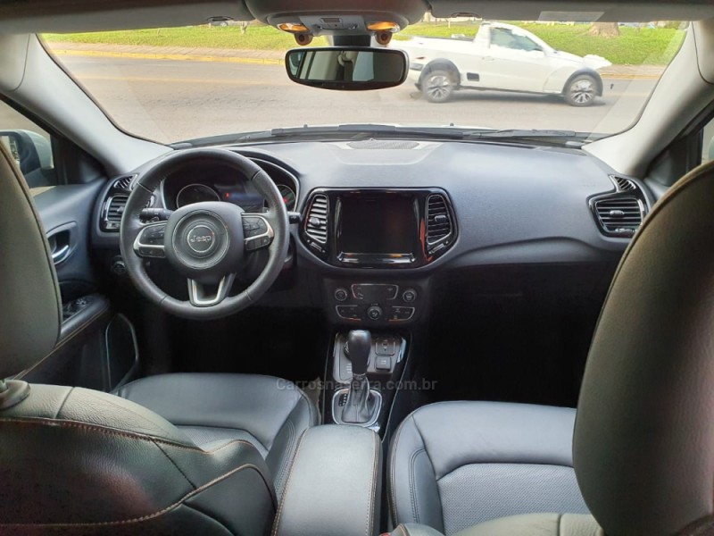 COMPASS 2.0 16V DIESEL LIMITED 4X4 AUTOMÁTICO - 2018 - FARROUPILHA
