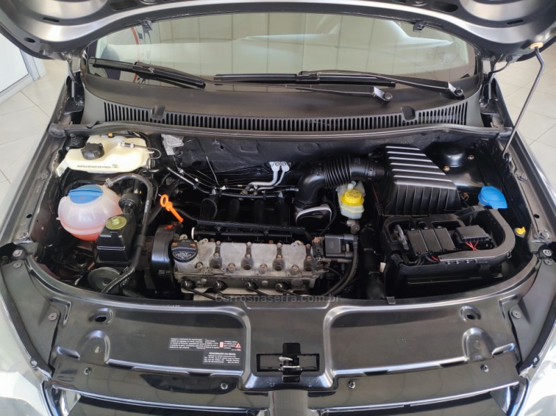 CROSSFOX 1.6 MI FLEX 8V 4P MANUAL - 2011 - TAPEJARA