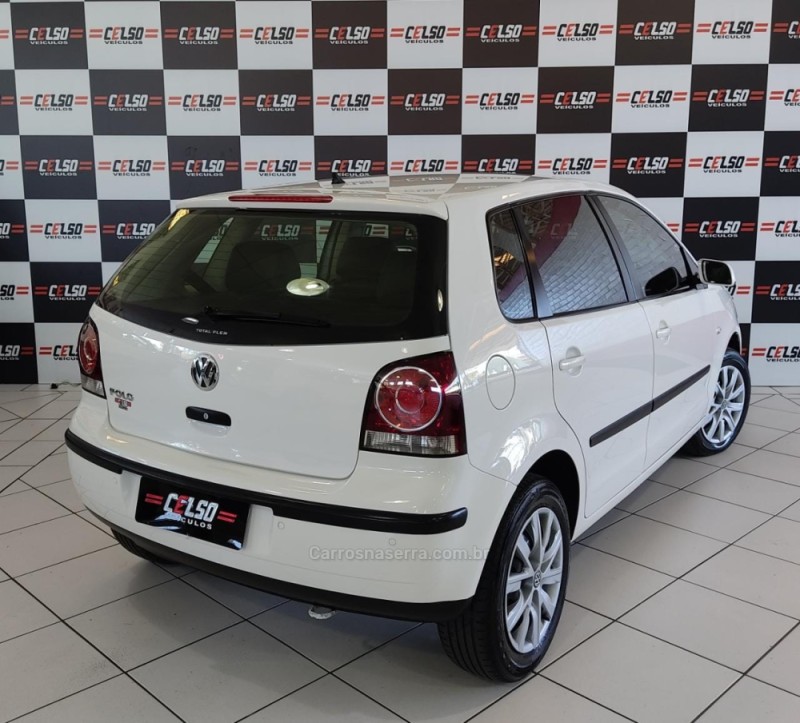 POLO 1.6 MI PLUS 8V GASOLINA 4P MANUAL - 2009 - DOIS IRMãOS
