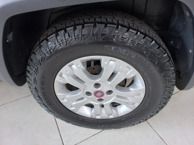 PALIO 1.8 MPI ADVENTURE LOCKER WEEKEND 16V FLEX 4P MANUAL - 2011 - FARROUPILHA
