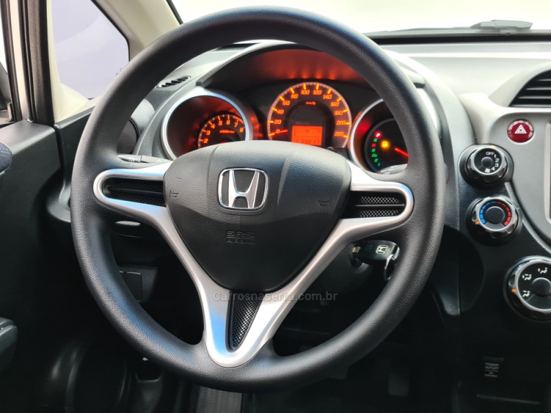 FIT 1.4 LX 16V FLEX 4P AUTOMÁTICO - 2014 - SANTA CRUZ DO SUL