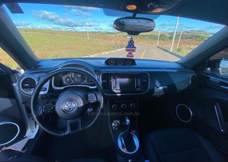 FUSCA 2.0 TSI 16V GASOLINA 2P AUTOMÁTICO - 2013 - LAGOA VERMELHA