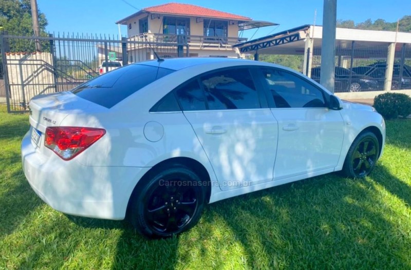 CRUZE 1.8 LT 16V FLEX 4P AUTOMÁTICO - 2012 - BOM PRINCíPIO
