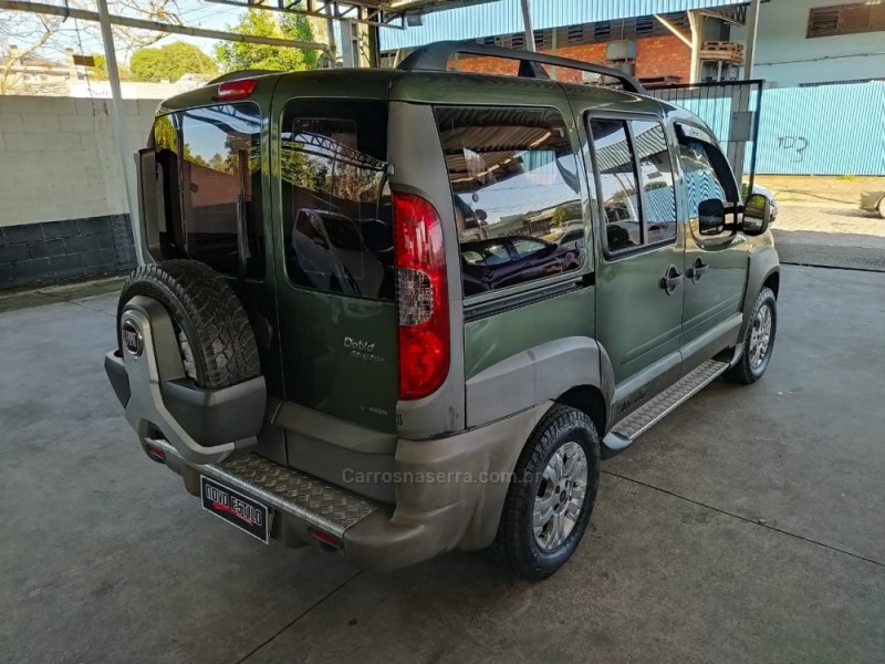 DOBLÓ 1.8 MPI ADVENTURE LOCKER 8V FLEX 4P MANUAL - 2011 - CAXIAS DO SUL